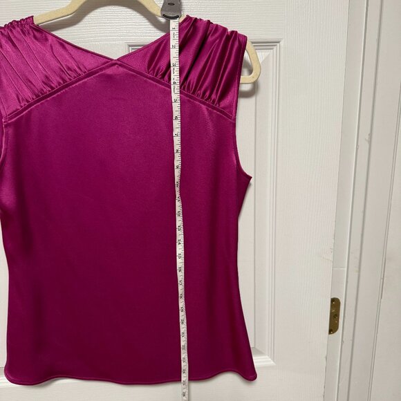 ST. JOHN Women's Satin Fuchsia Pink Jewel Blouse Tank 38 Inch Bust - Picture 9 of 14